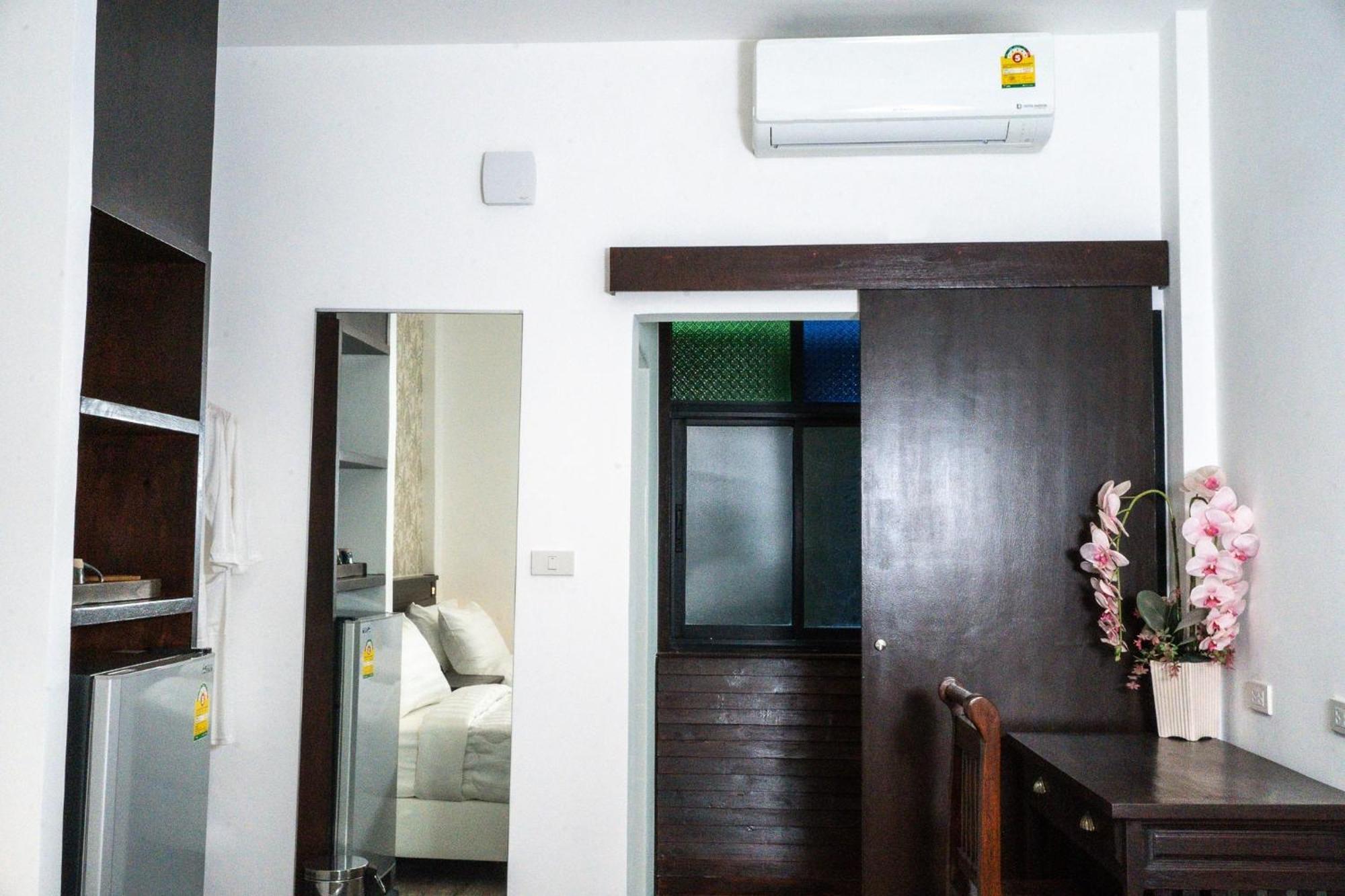 Singharaj Boutique Hotel Chiang Mai Exteriör bild